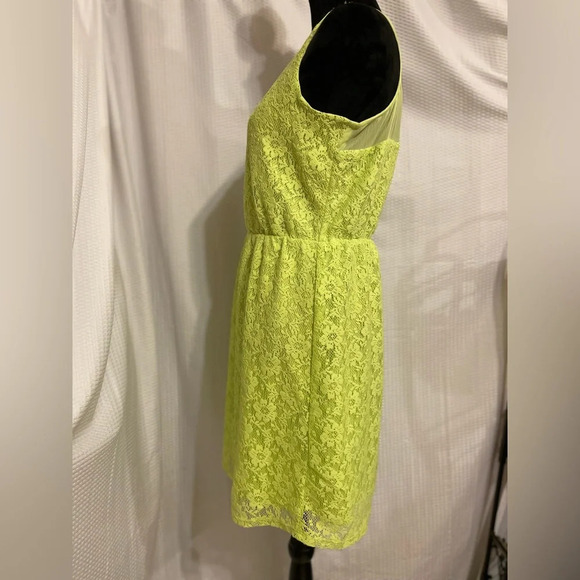 Maurice’s Lime Green Lace Dress Size Medium - Picture 3 of 7